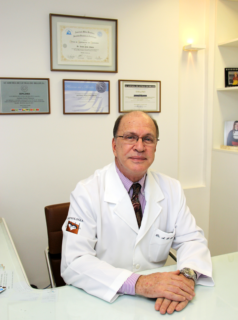 Dr-Antonio-Paulo-Filomeno-Cardiologista-e-Academia-de-letras